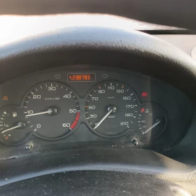 Peugeot 206 Всичко Платено !!!!много икономичен автомобил!! - 1100 € / 2151.41 лв. - 55104889 7