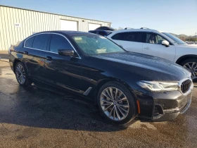 BMW 530E HYBRID CAM CARPLAY DIGITAL PANO, снимка 4 - Автомобили и джипове - 53637101