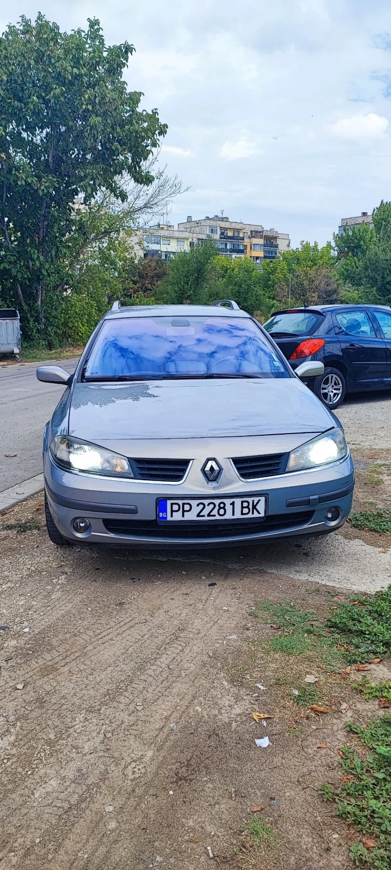 Renault Laguna, снимка 1 - Автомобили и джипове - 47857898