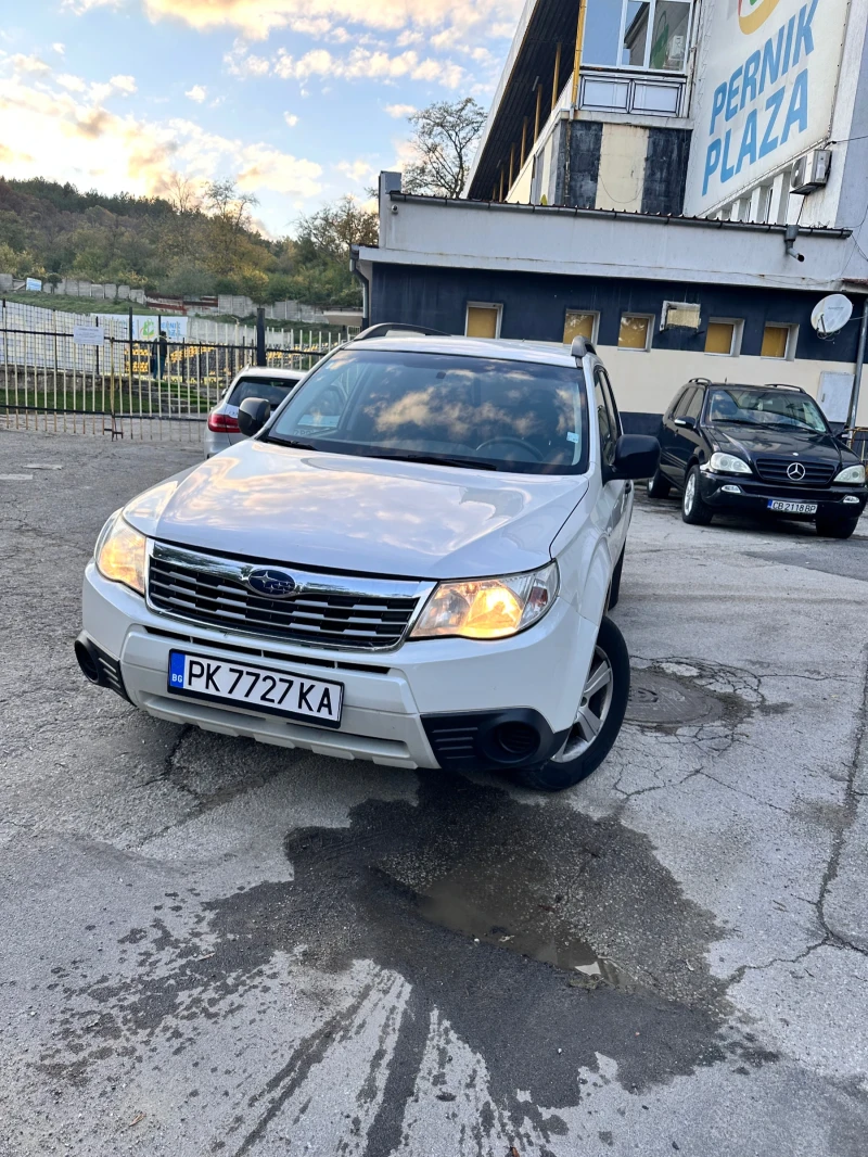 Subaru Forester 2.0 бензин, снимка 1 - Автомобили и джипове - 47498686