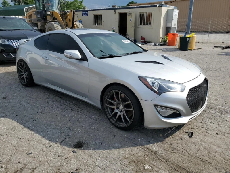 Hyundai Genesis  COUPE 3.8 R-SPEC, снимка 4 - Автомобили и джипове - 48099056