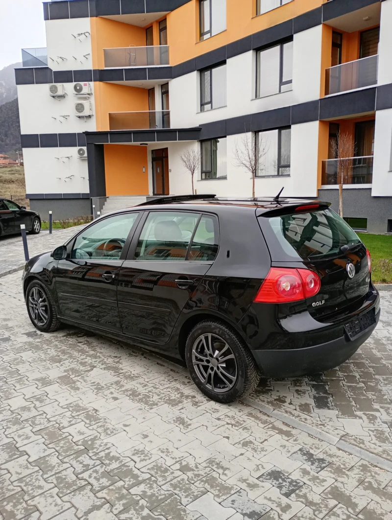 VW Golf 1.9 TDI 105hp Navi Шибедах 2007г, снимка 6 - Автомобили и джипове - 48457132