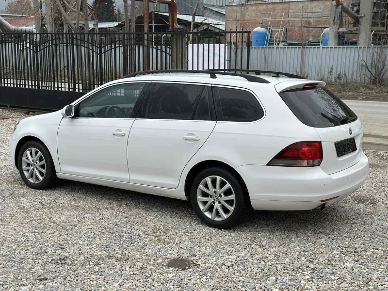 VW Golf VI 1.6 TDI 105к.с. FULL, снимка 3 - Автомобили и джипове - 49011203