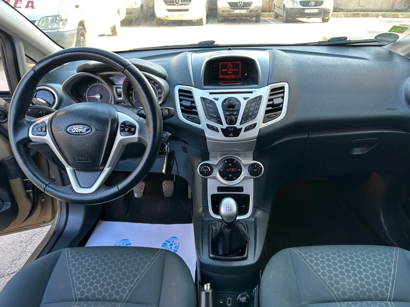 Ford Fiesta 1.6TDCI НАВИ , снимка 10 - Автомобили и джипове - 49102777