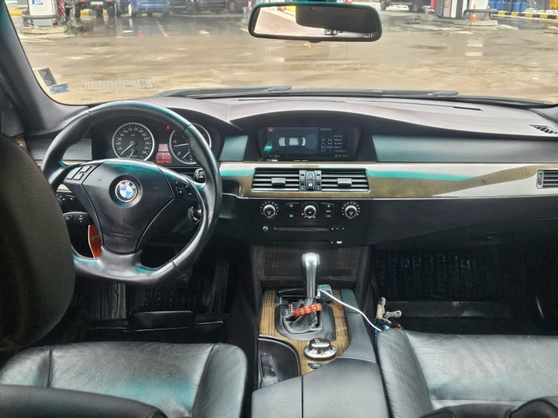 BMW 525 530D, снимка 8 - Автомобили и джипове - 49180637