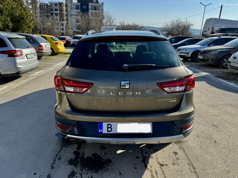 Seat Leon Experience 2.0TDI, снимка 7 - Автомобили и джипове - 49398796