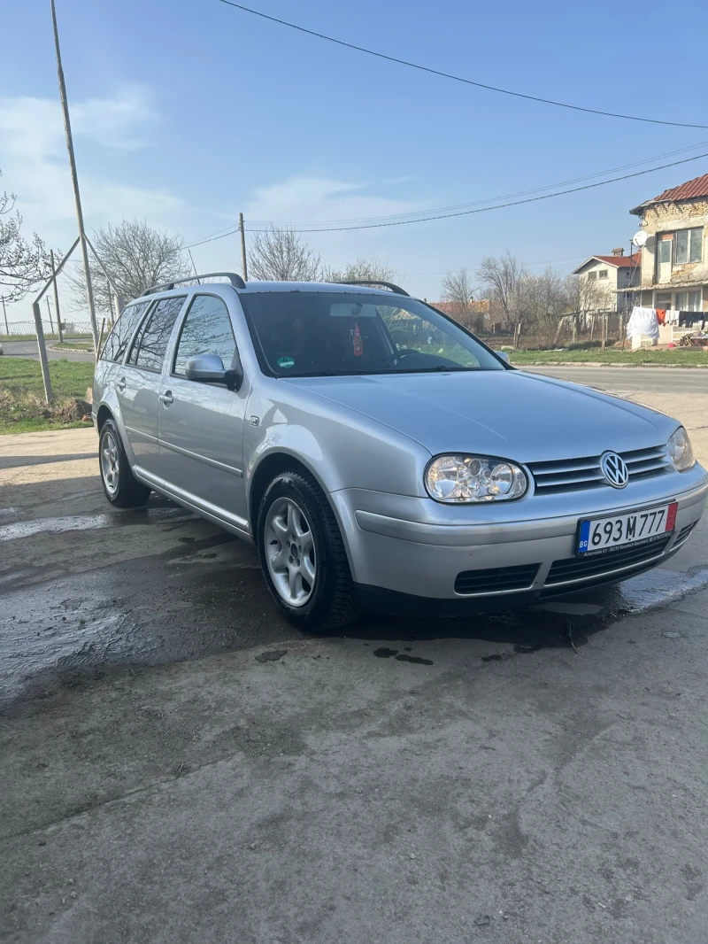 VW Golf, снимка 1 - Автомобили и джипове - 49545064