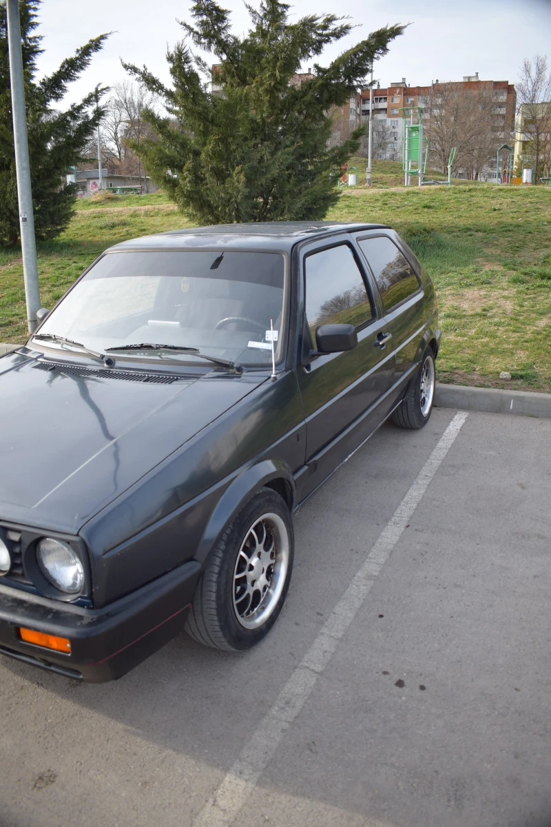 VW Golf 1.6 газ/бензин, снимка 16 - Автомобили и джипове - 49550097