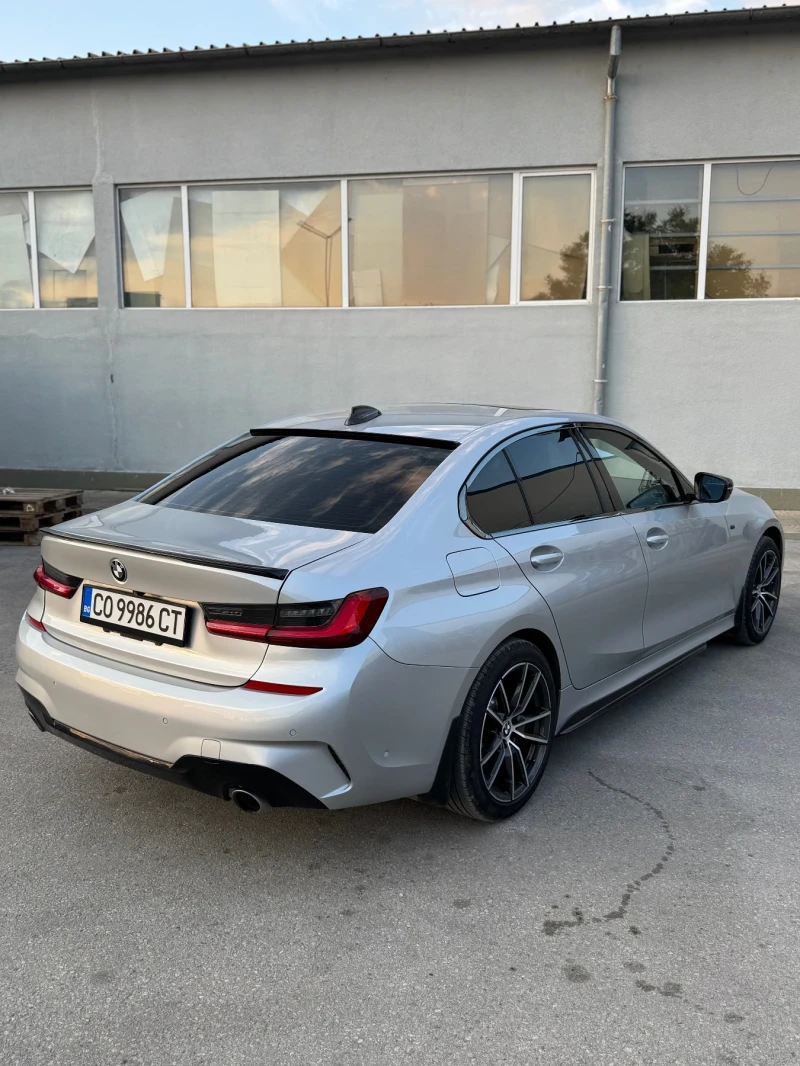 BMW 330 I СПЕШНО, снимка 6 - Автомобили и джипове - 52407729