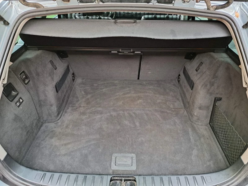 BMW 320, снимка 12 - Автомобили и джипове - 52364624