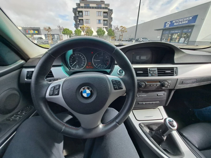 BMW 320, снимка 5 - Автомобили и джипове - 52364624