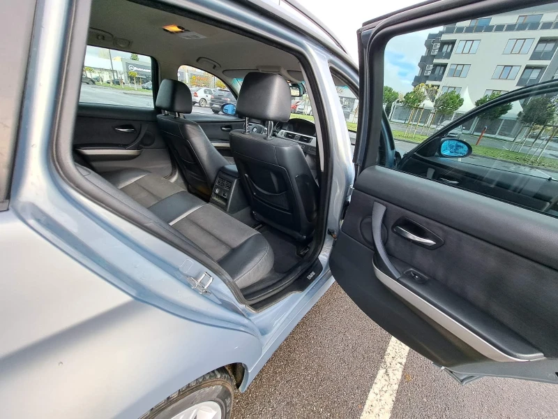 BMW 320, снимка 10 - Автомобили и джипове - 52364624