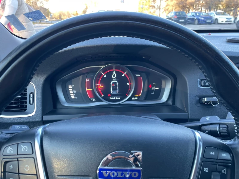 Volvo S60 R Design , снимка 4 - Автомобили и джипове - 53146156