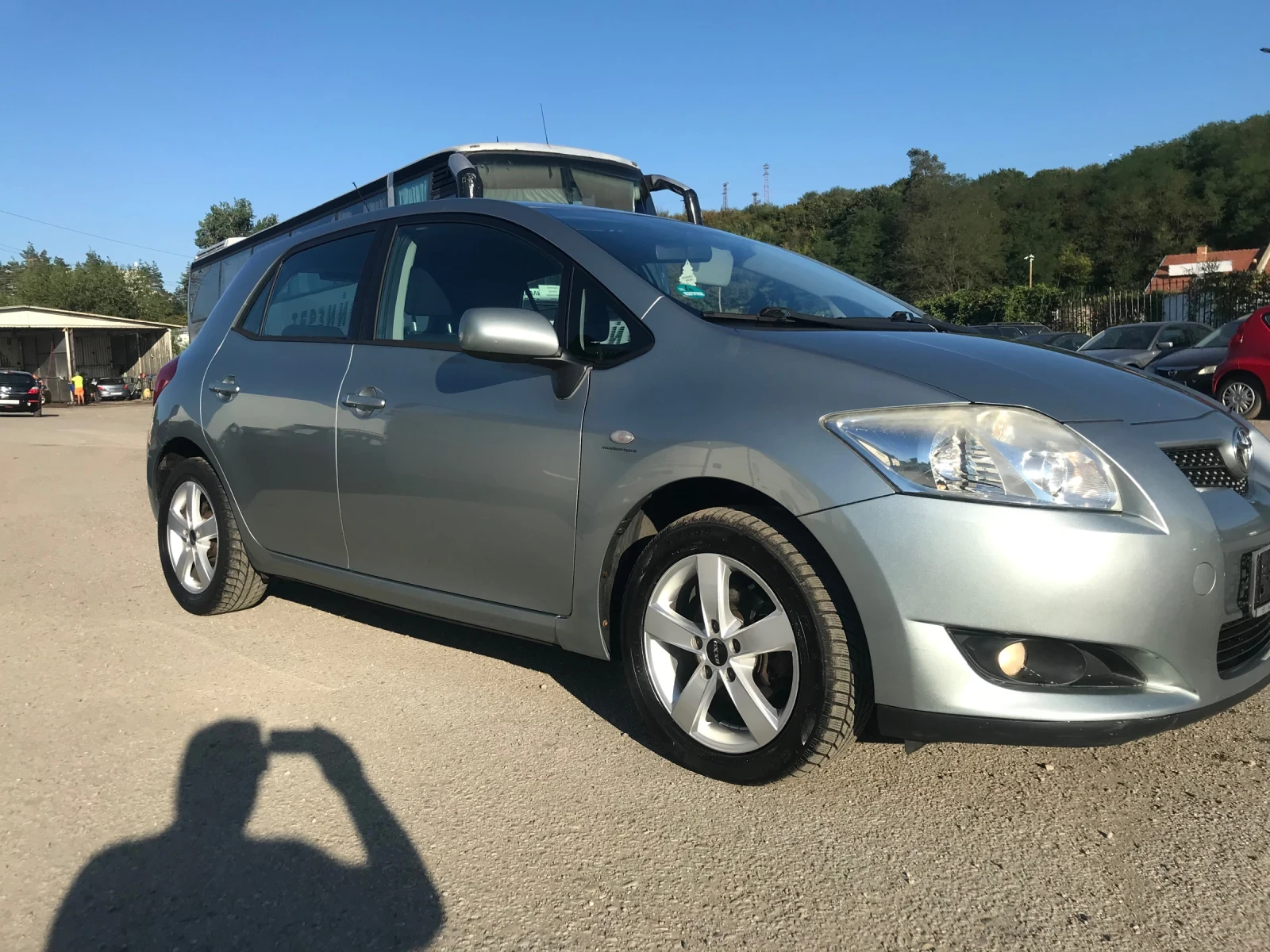 Toyota Auris 1.6I Автомат  - изображение 2