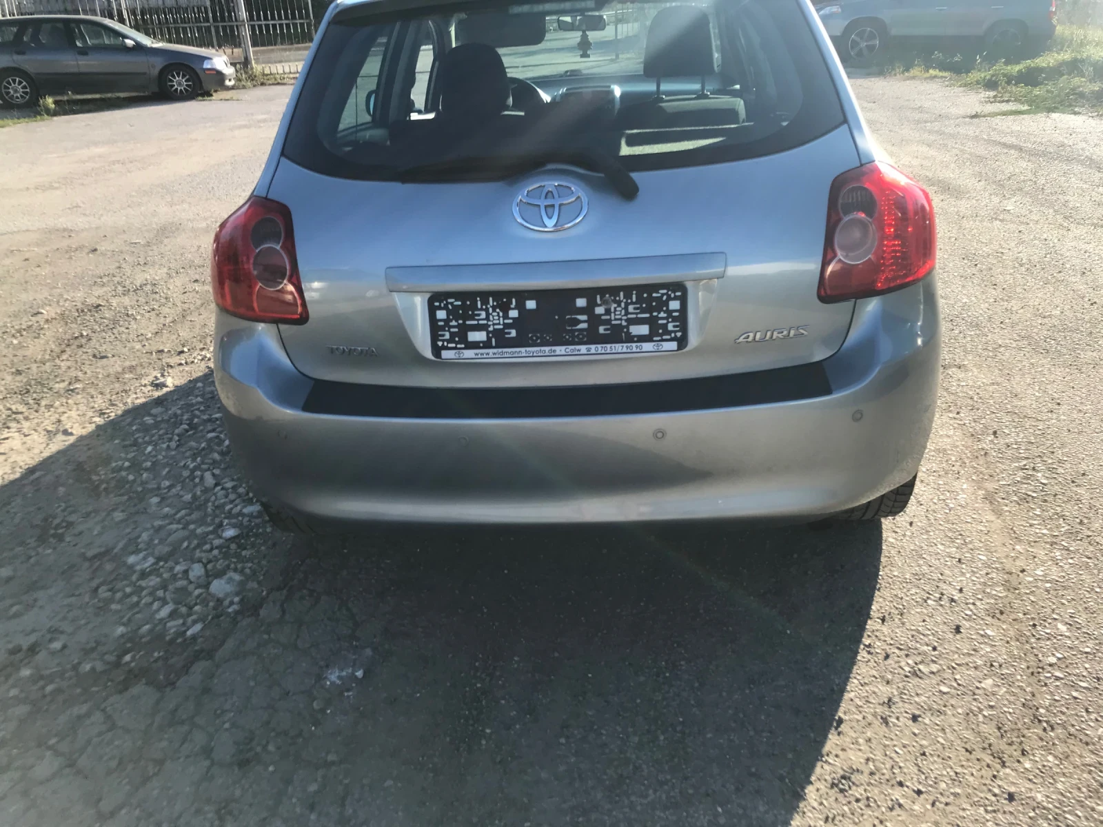 Toyota Auris 1.6I Автомат  - изображение 4