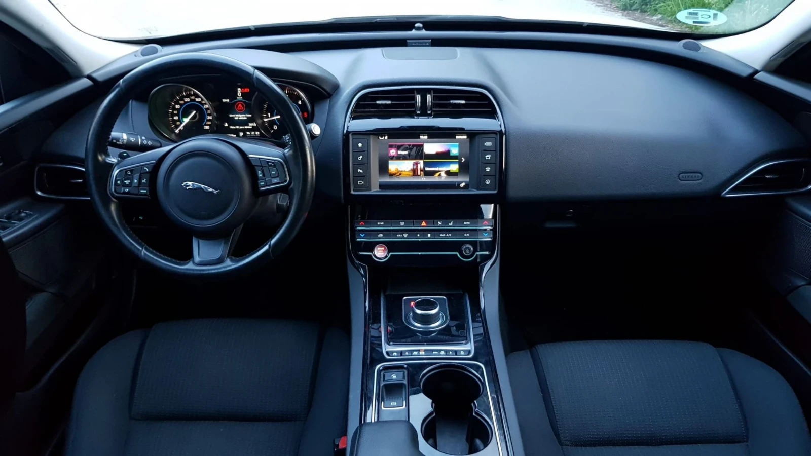 Jaguar XE 2, 0 Prestige | Mobile.bg   15