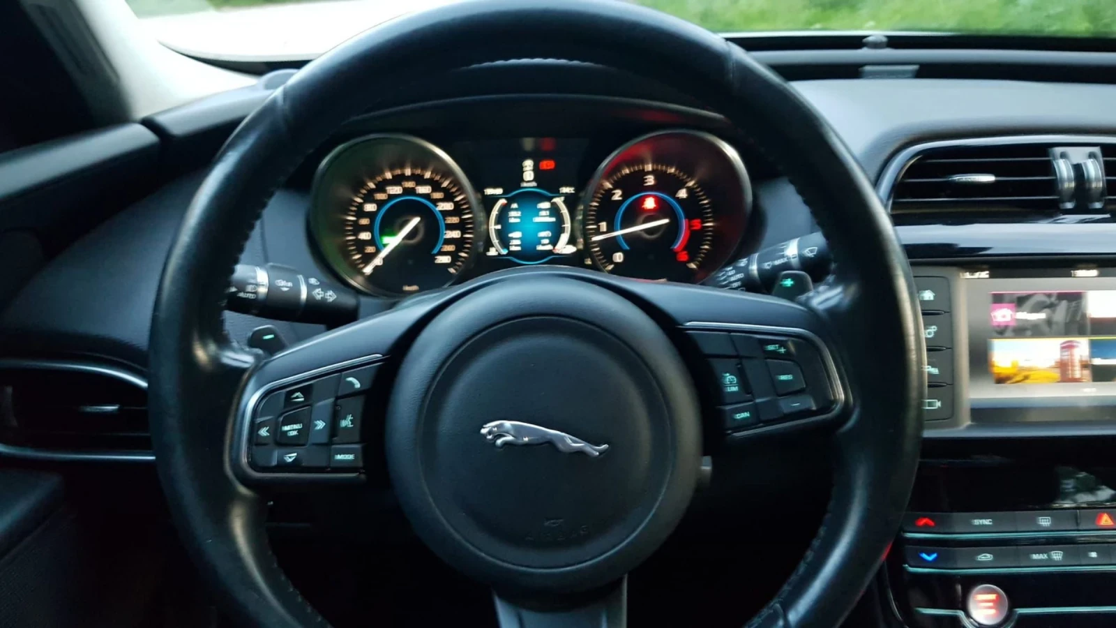 Jaguar XE 2, 0 Prestige | Mobile.bg   16