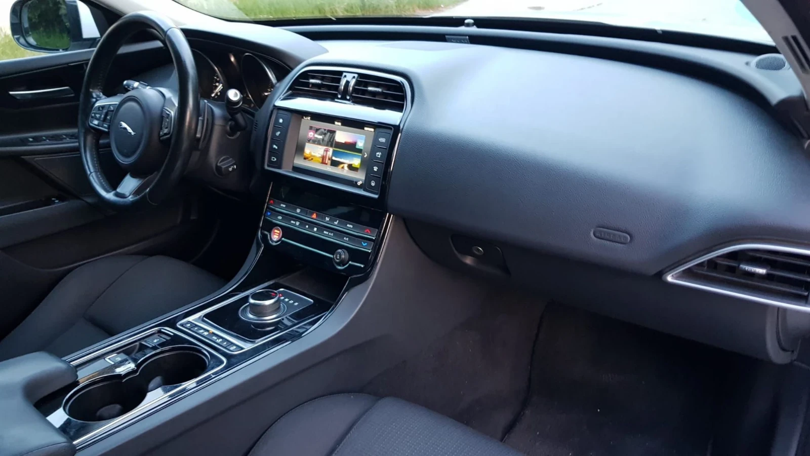 Jaguar XE 2, 0 Prestige | Mobile.bg   11