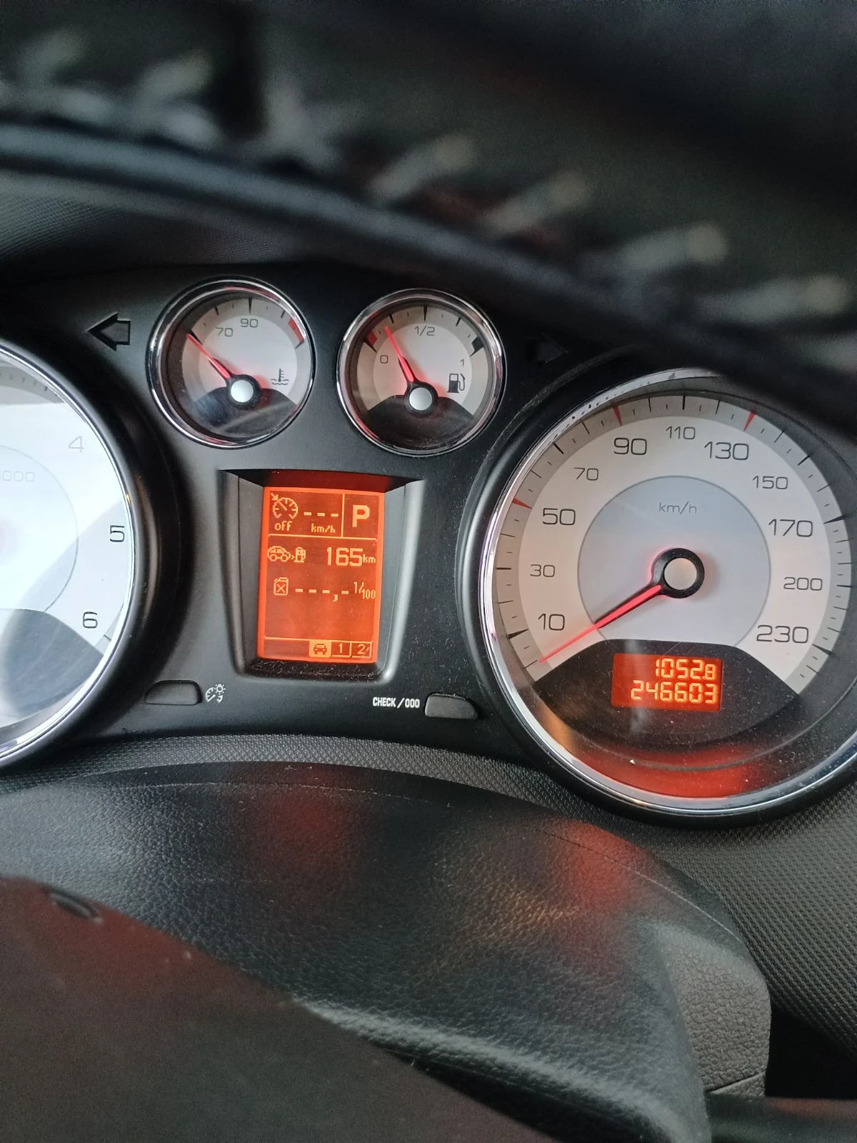 Peugeot 308 2.0 HDI, АВТОМАТИК, ПАНОРАМА - изображение 10