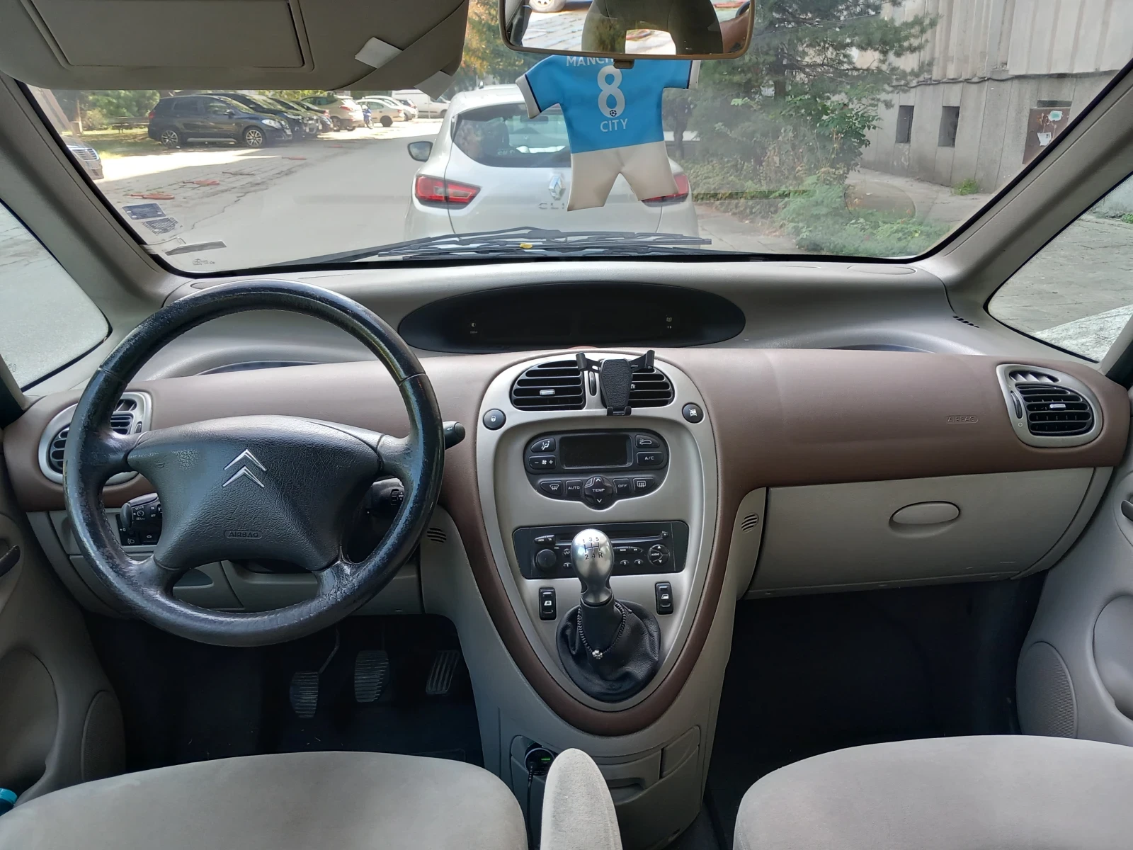 Citroen Xsara picasso 2.0 HDI - изображение 6