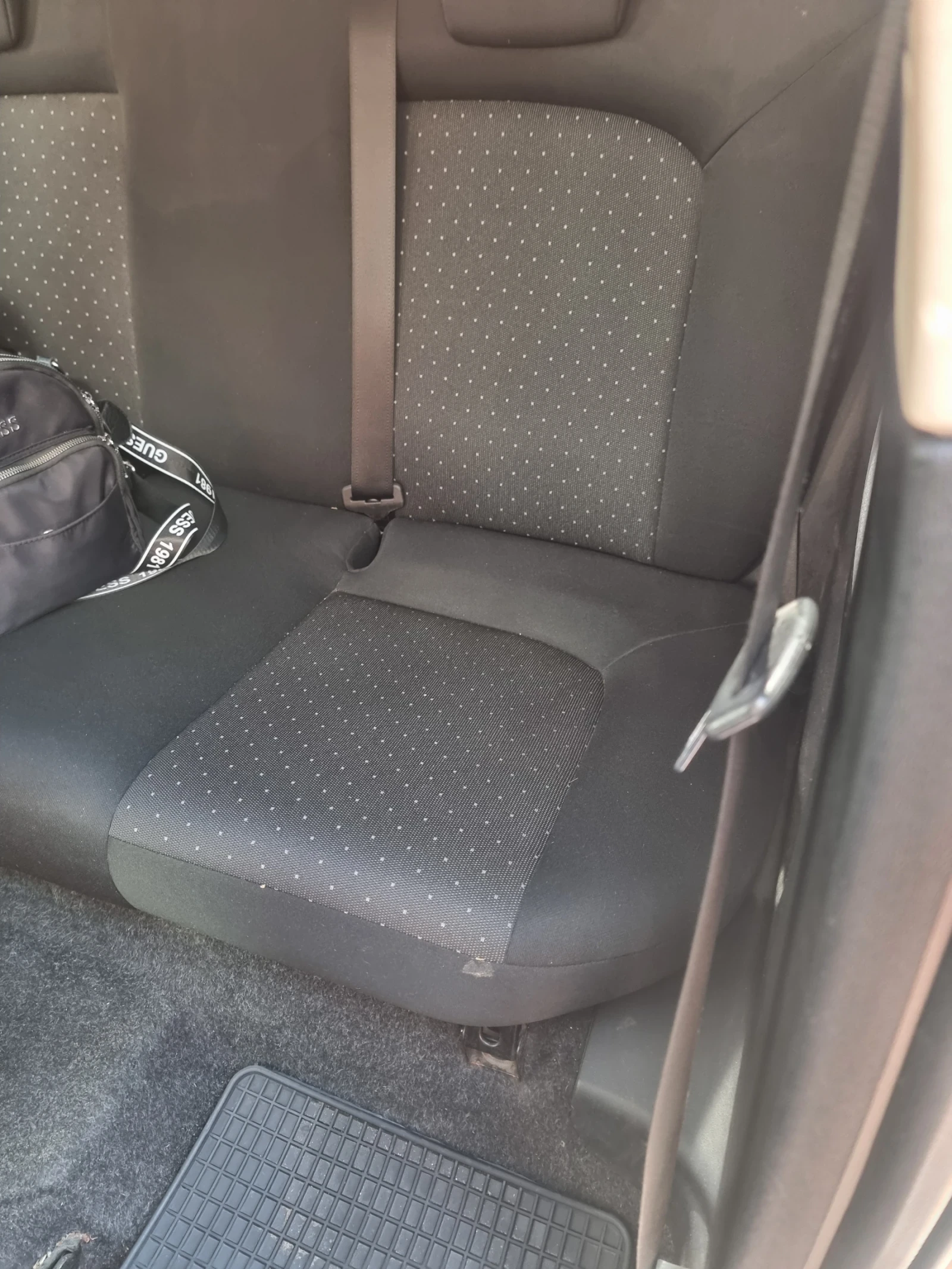 Fiat Punto Grande Punto - изображение 7