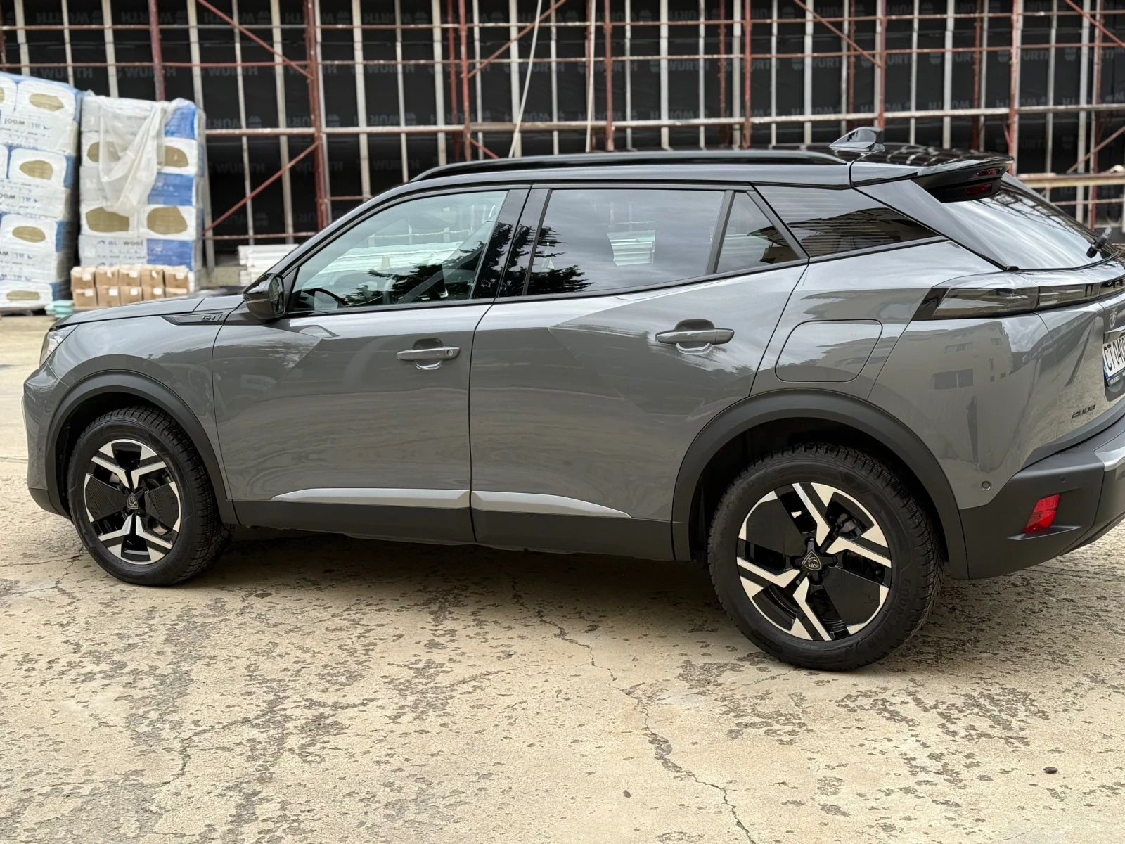 Peugeot 2008 GT - изображение 3