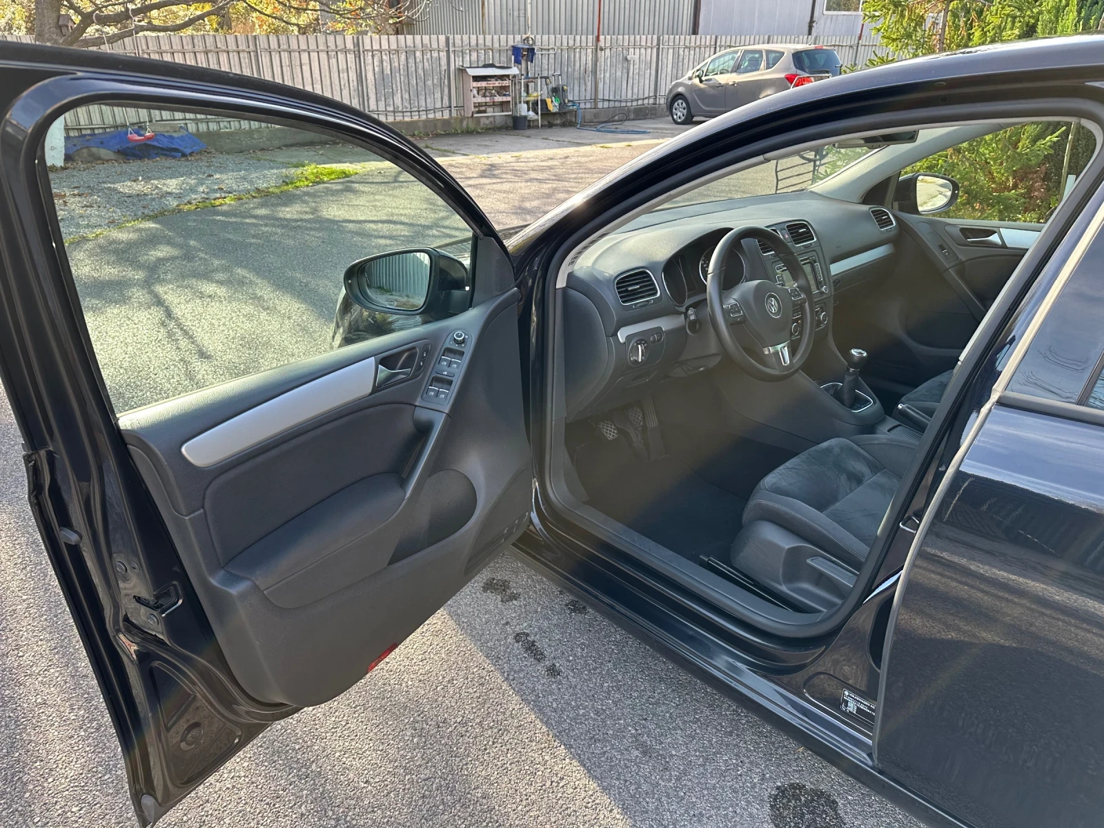 VW Golf 2.0 TDI 4MOTION | Mobile.bg   6