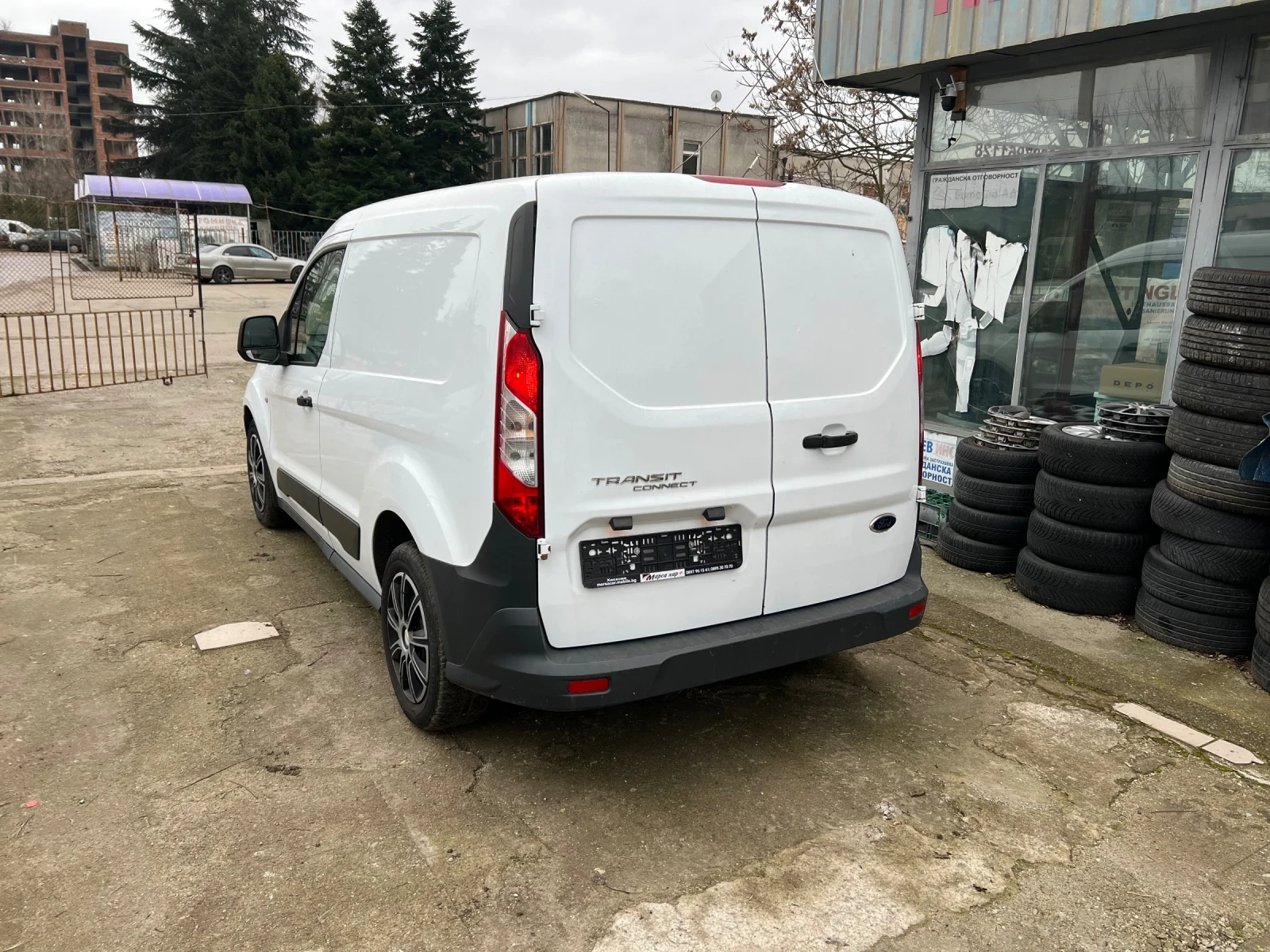 Ford Connect 1.6TDCI  - изображение 5