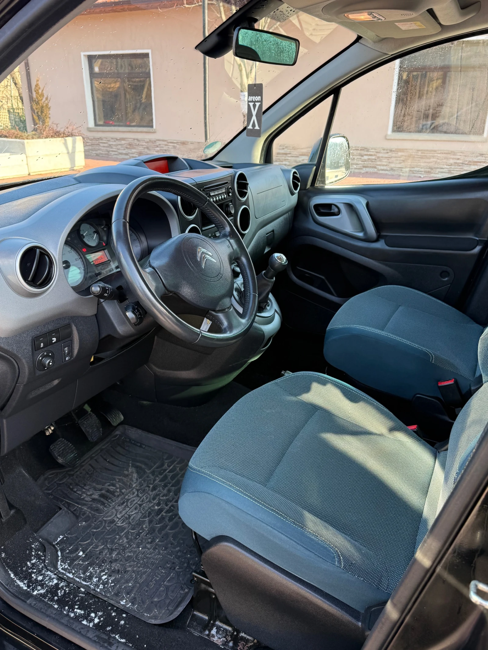 Citroen Berlingo 2017 EURO6 НОВ ВНОС ГЕРМАНИЯ - изображение 10