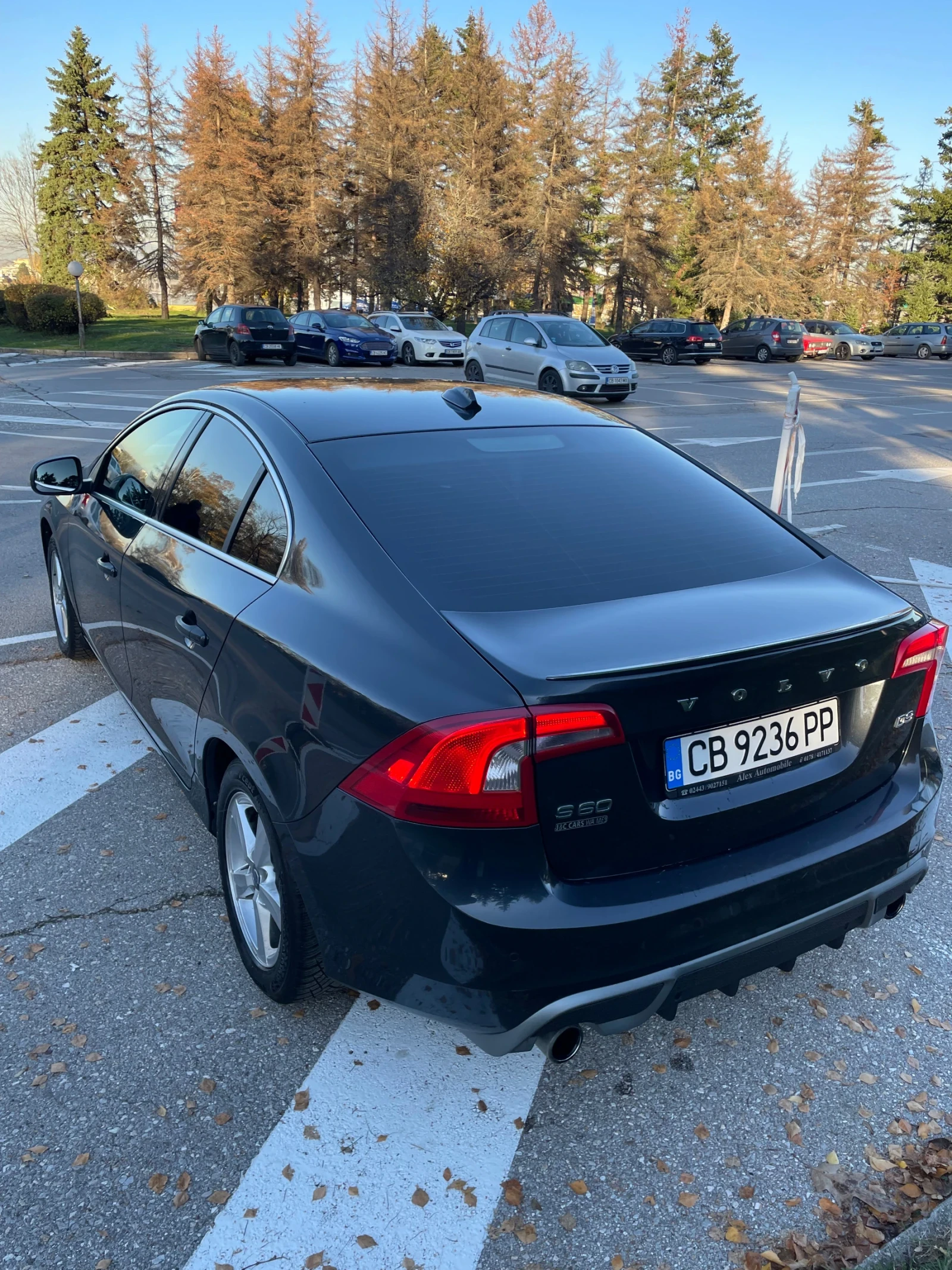 Volvo S60 R Design  - изображение 3