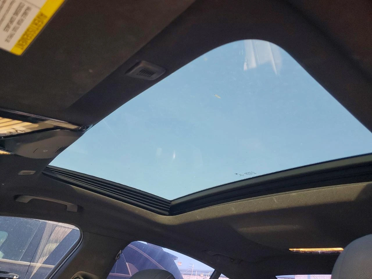 BMW 530E HYBRID CAM CARPLAY DIGITAL PANO | Mobile.bg � ����������� 12