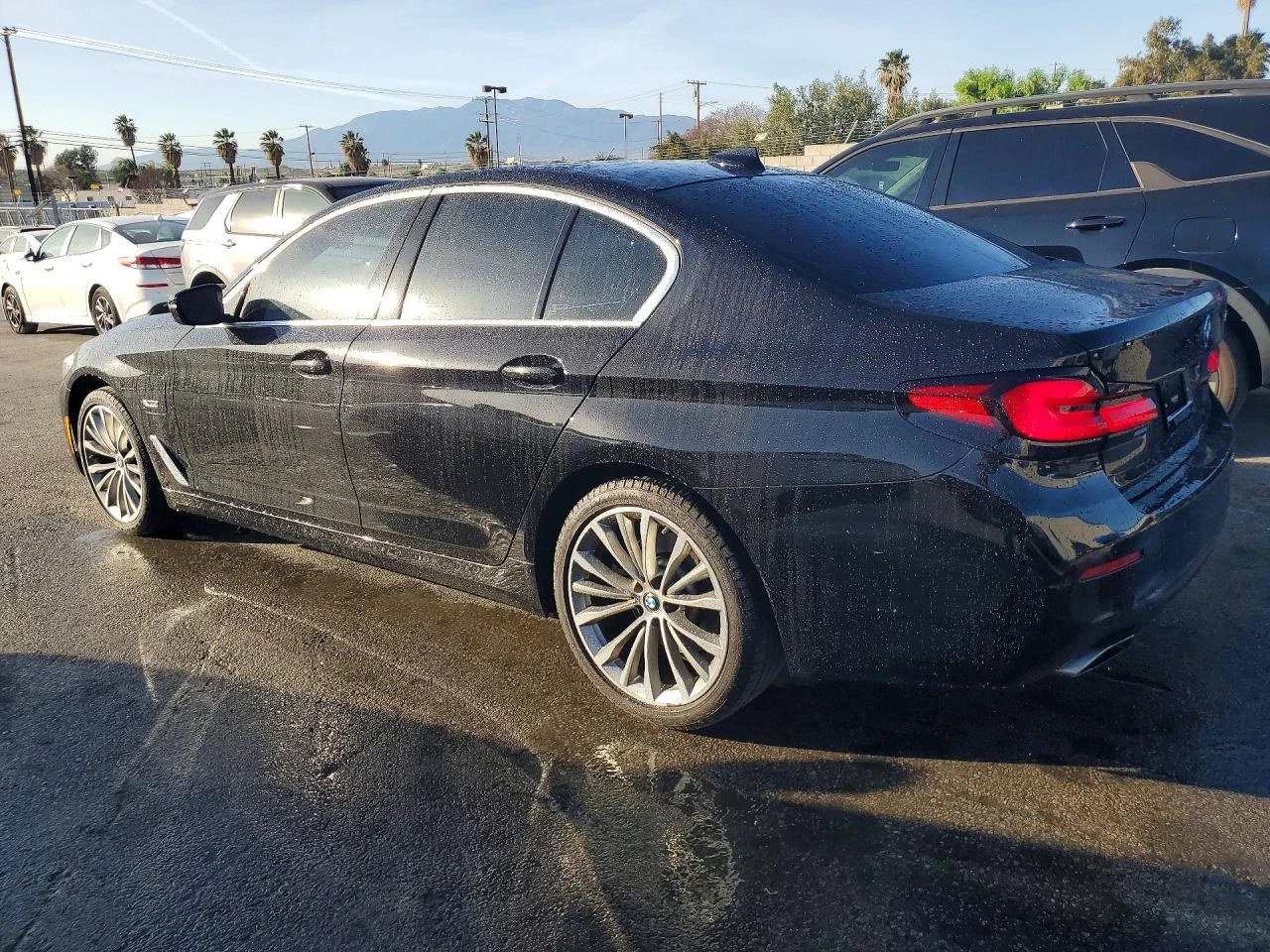 BMW 530E HYBRID CAM CARPLAY DIGITAL PANO | Mobile.bg � ����������� 2