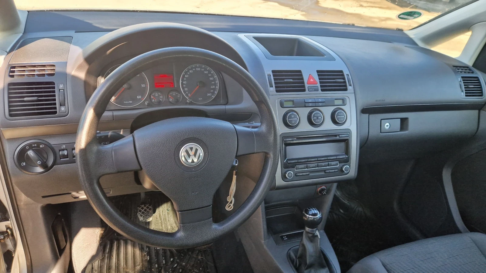 VW Touran 1.9 тди 105кс  - изображение 9