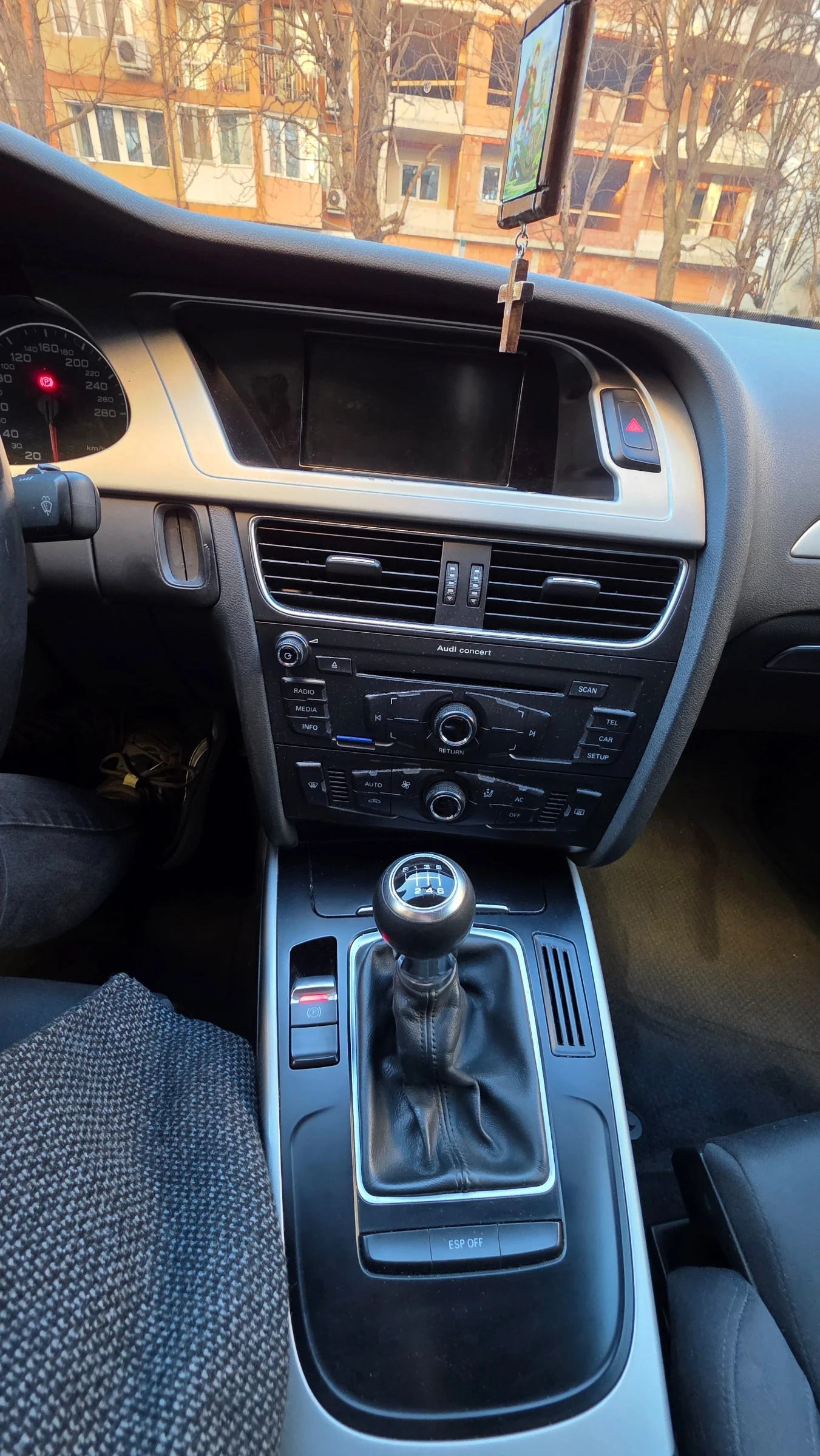 Audi A4 B8 1, 8 TFSI , снимка 11 - Автомобили и джипове - 53889986