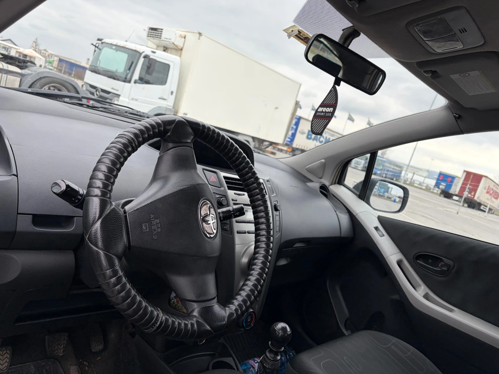 Toyota Yaris 1.4 D-4D., снимка 6 - Автомобили и джипове - 53905054