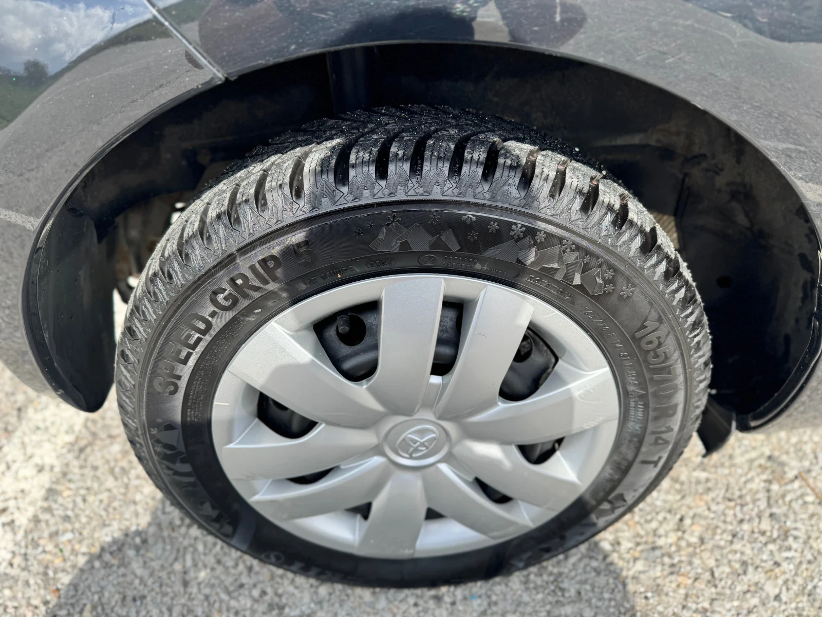 Toyota Yaris, снимка 8 - Автомобили и джипове - 54090017