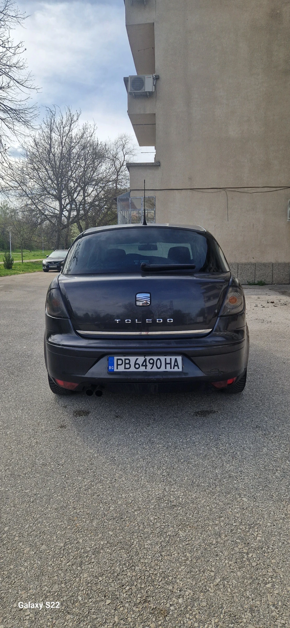 Seat Toledo 2.0TDI DSG, снимка 4 - Автомобили и джипове - 54231996