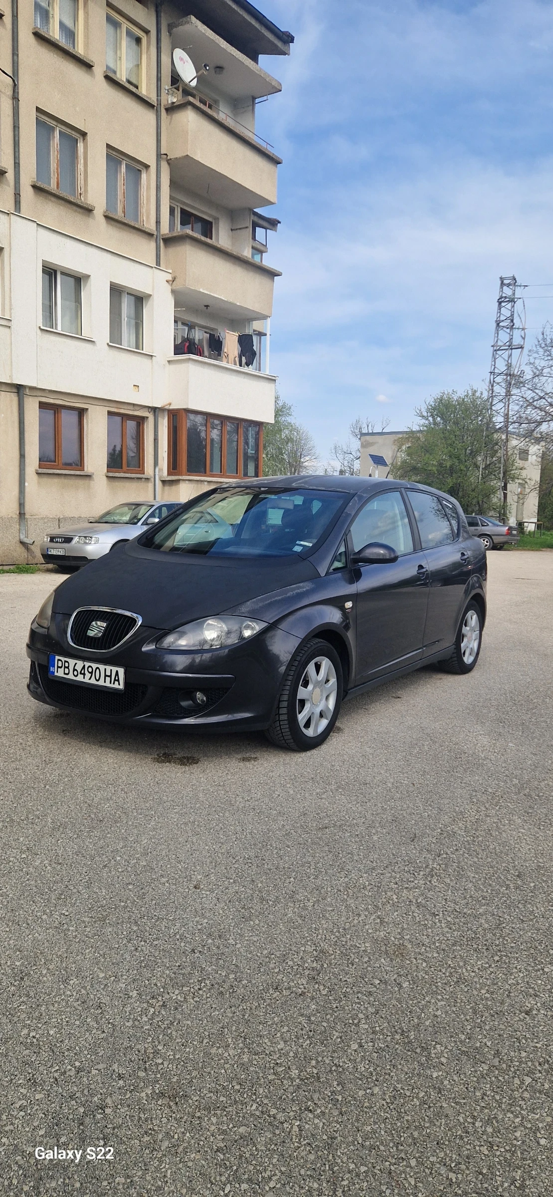 Seat Toledo 2.0TDI DSG, снимка 2 - Автомобили и джипове - 54231996