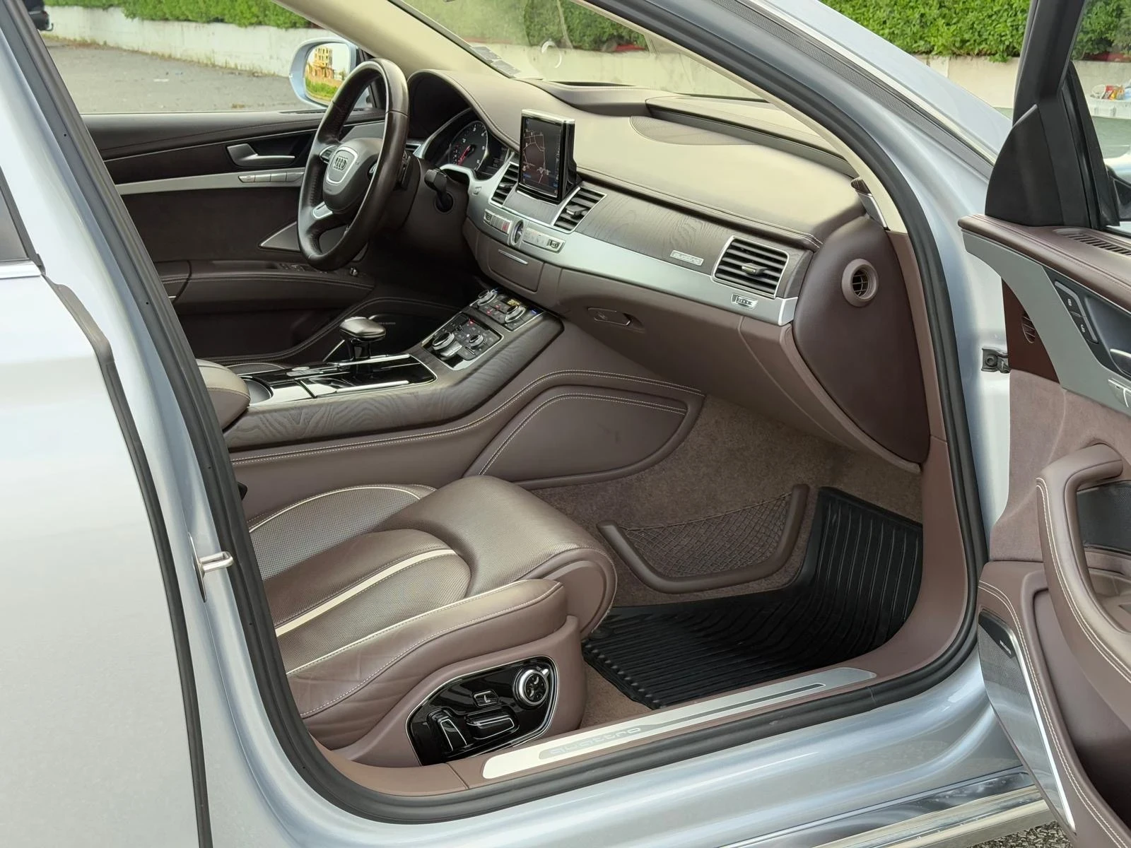 Audi A8 4.2 | Mobile.bg � ����������� 10