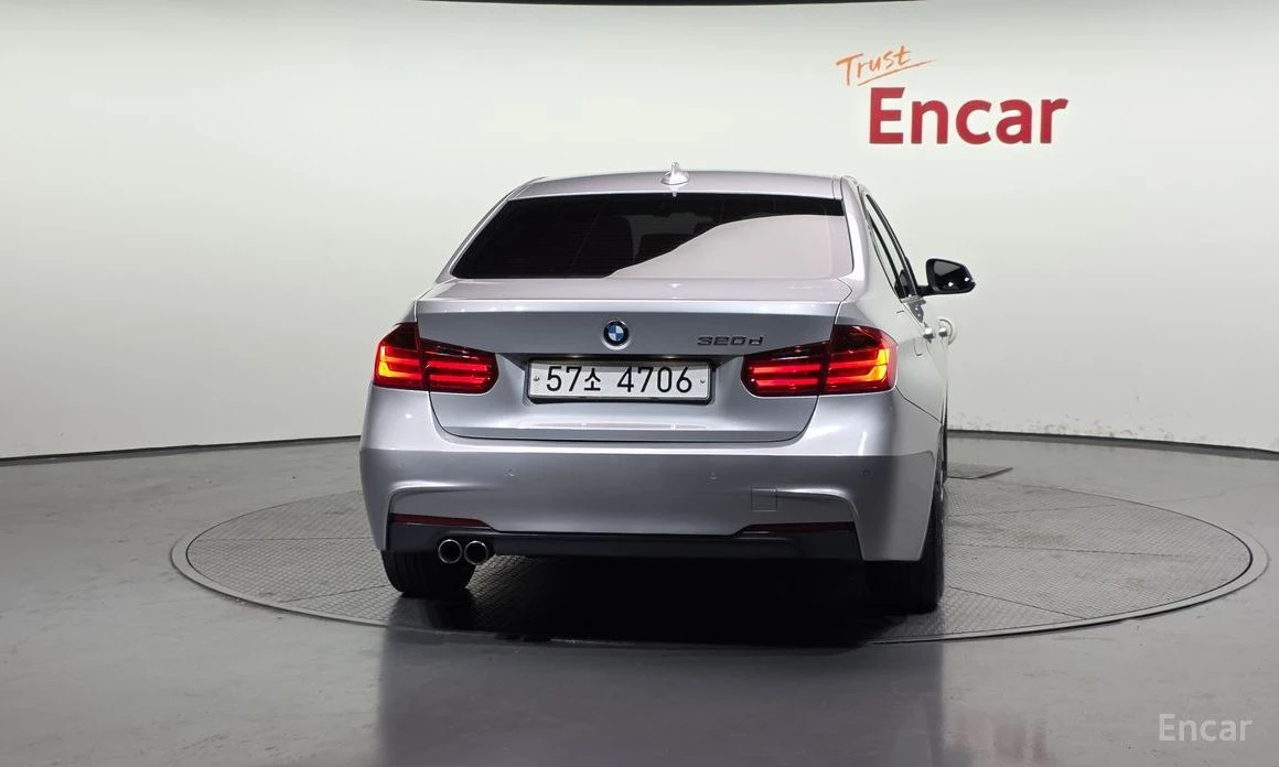 BMW 320, снимка 4 - Автомобили и джипове - 54692266