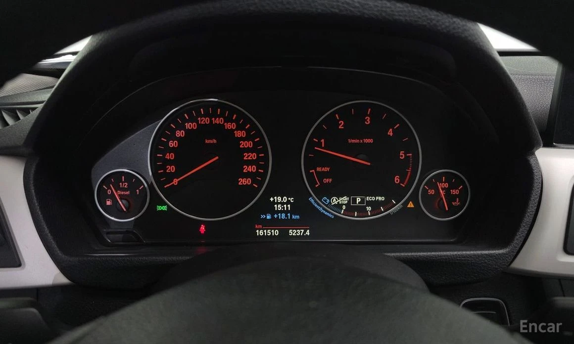 BMW 320, снимка 8 - Автомобили и джипове - 54692266