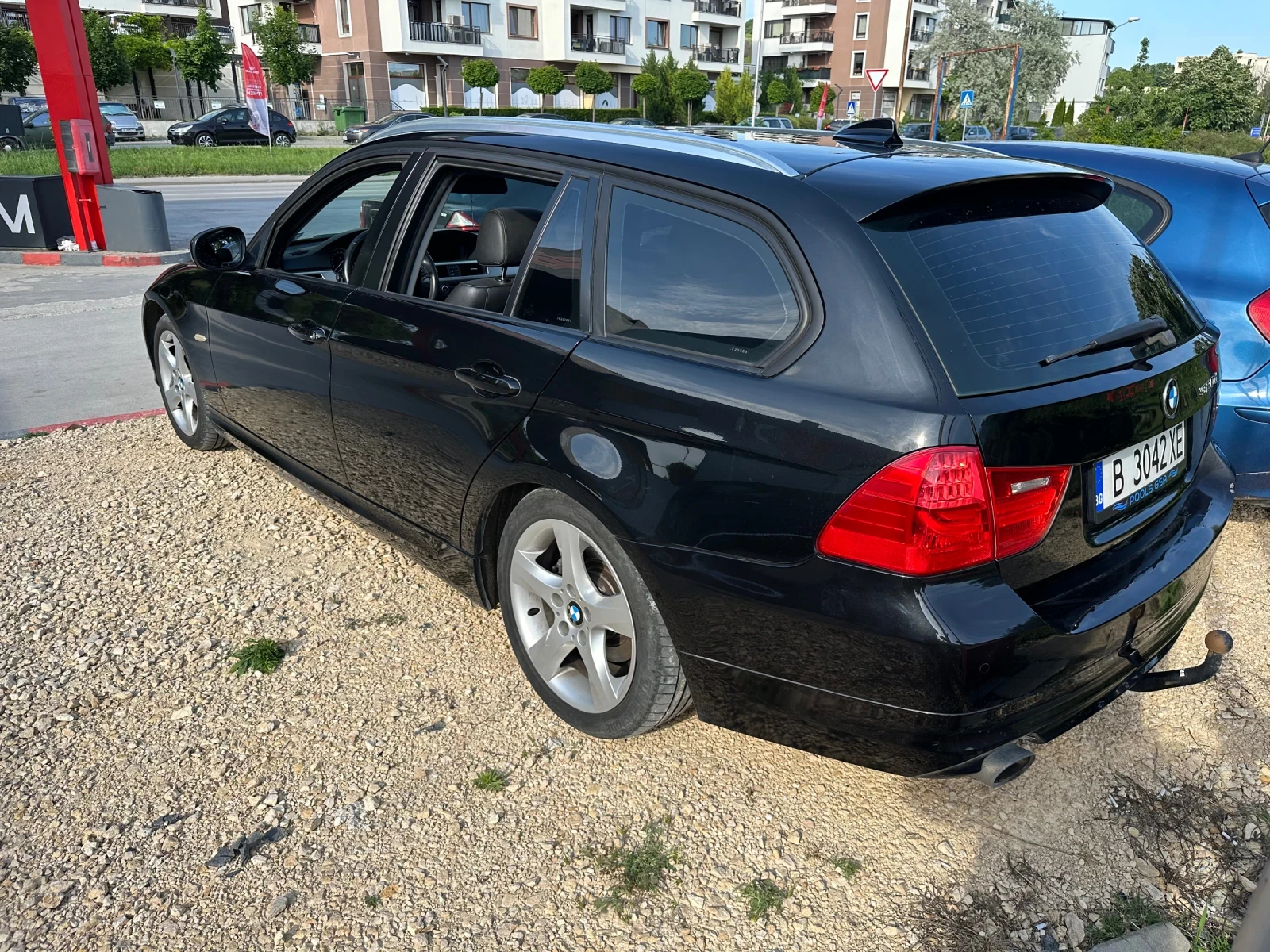 BMW 320, снимка 8 - Автомобили и джипове - 54802514