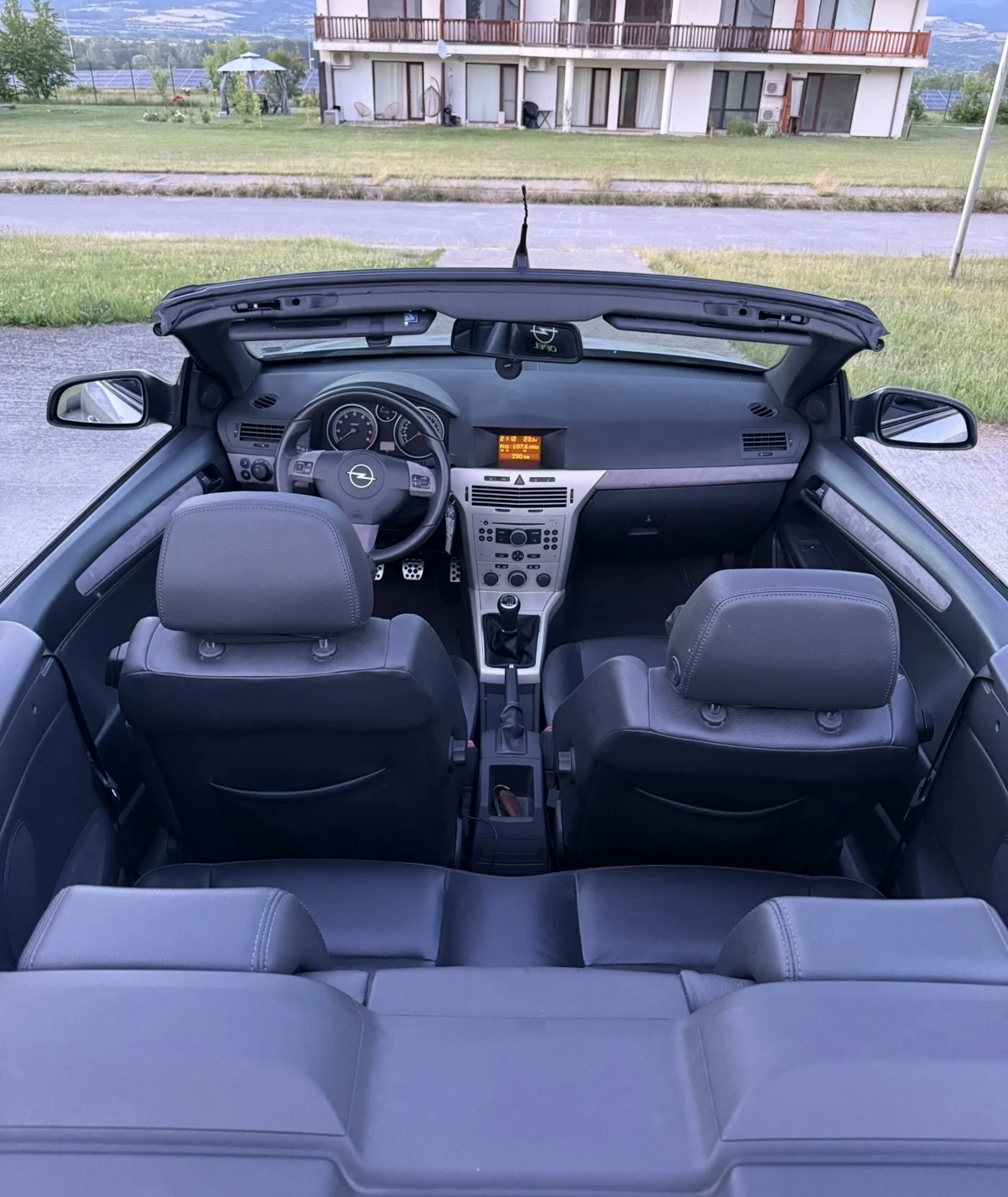 Opel Astra TwinTop, снимка 10 - Автомобили и джипове - 54906712