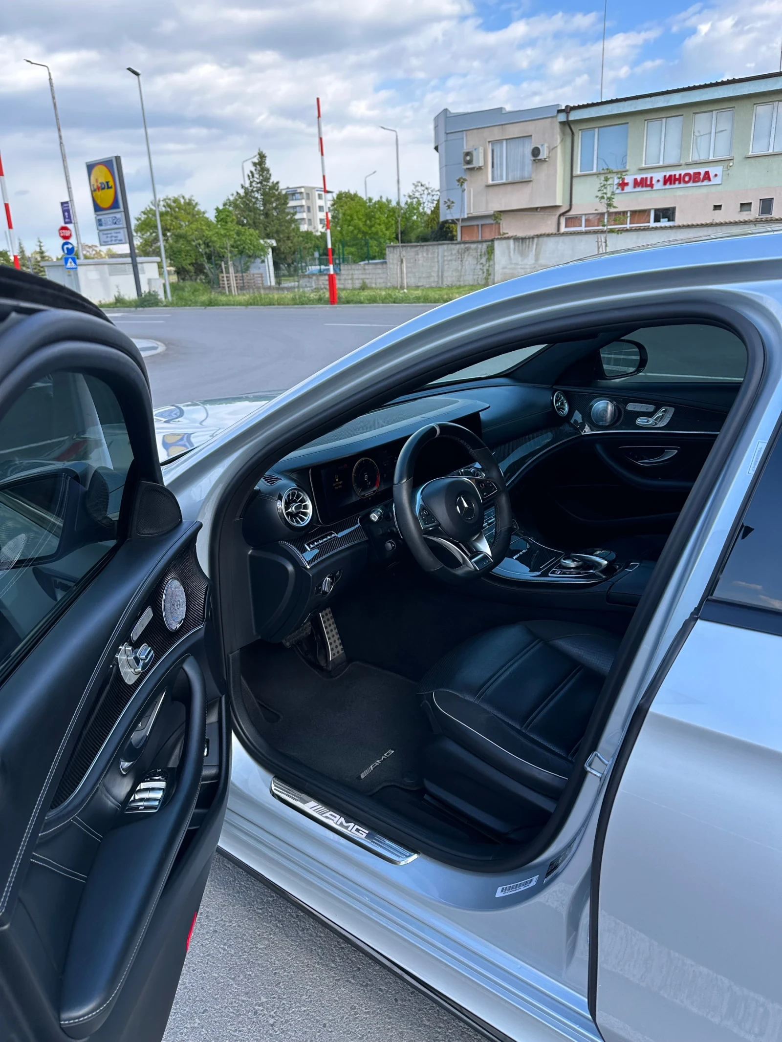 Mercedes-Benz E 63 AMG 4Matic+  54000км, снимка 8 - Автомобили и джипове - 54918990