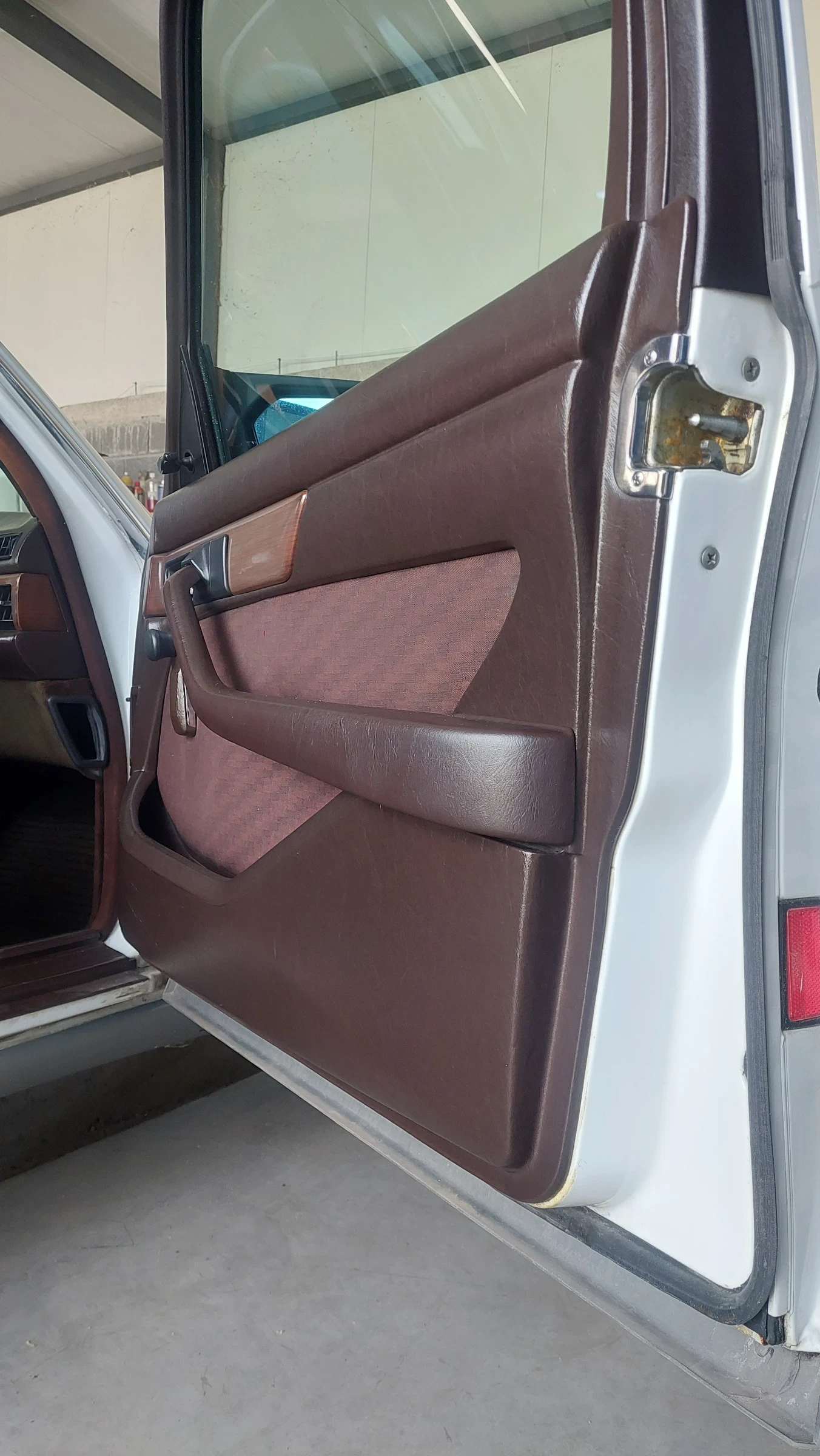 Mercedes-Benz 260 | Mobile.bg � ����������� 11