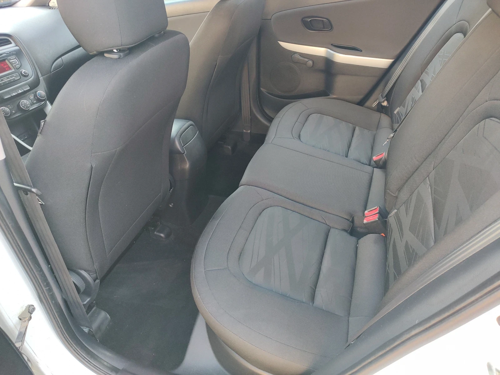 Kia Ceed 1.4i 16V | Mobile.bg � ����������� 10