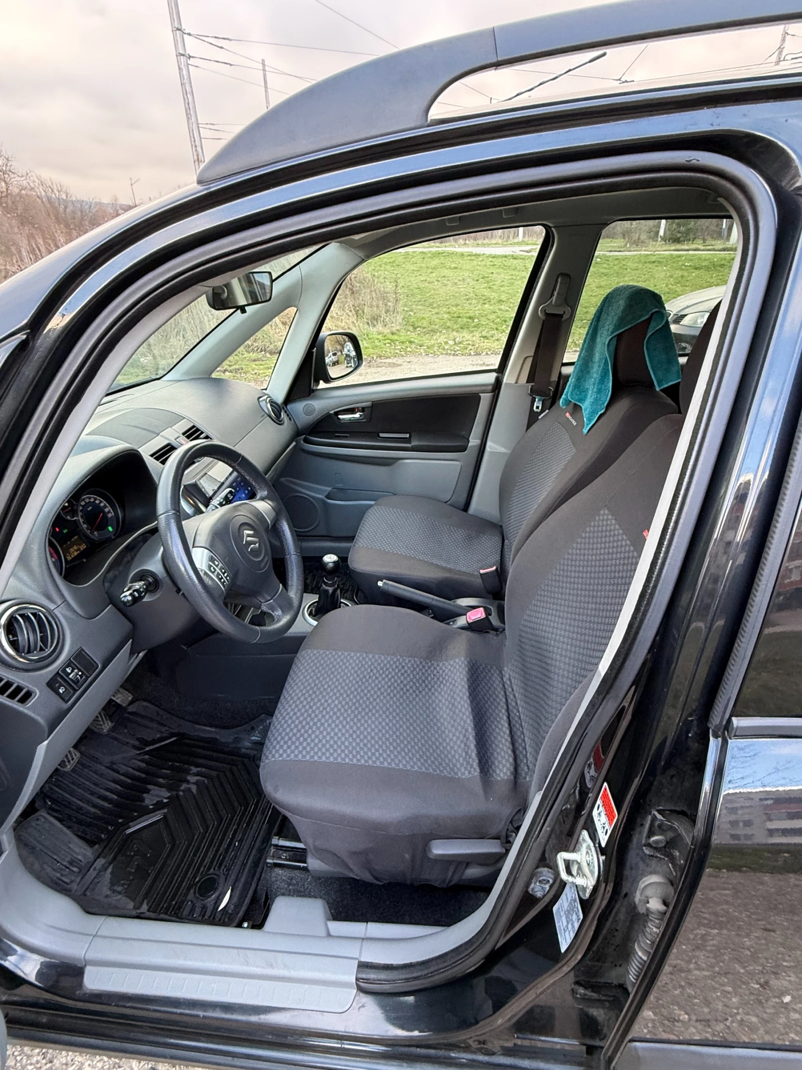 Suzuki SX4 1.6 , снимка 9 - Автомобили и джипове - 55235023