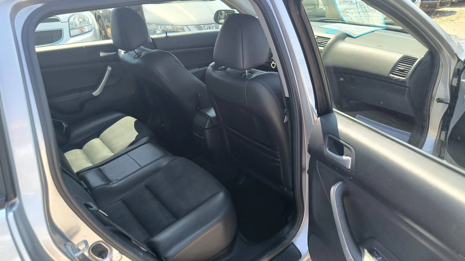 Honda Accord 2.0i Automatic , снимка 10 - Автомобили и джипове - 55705982