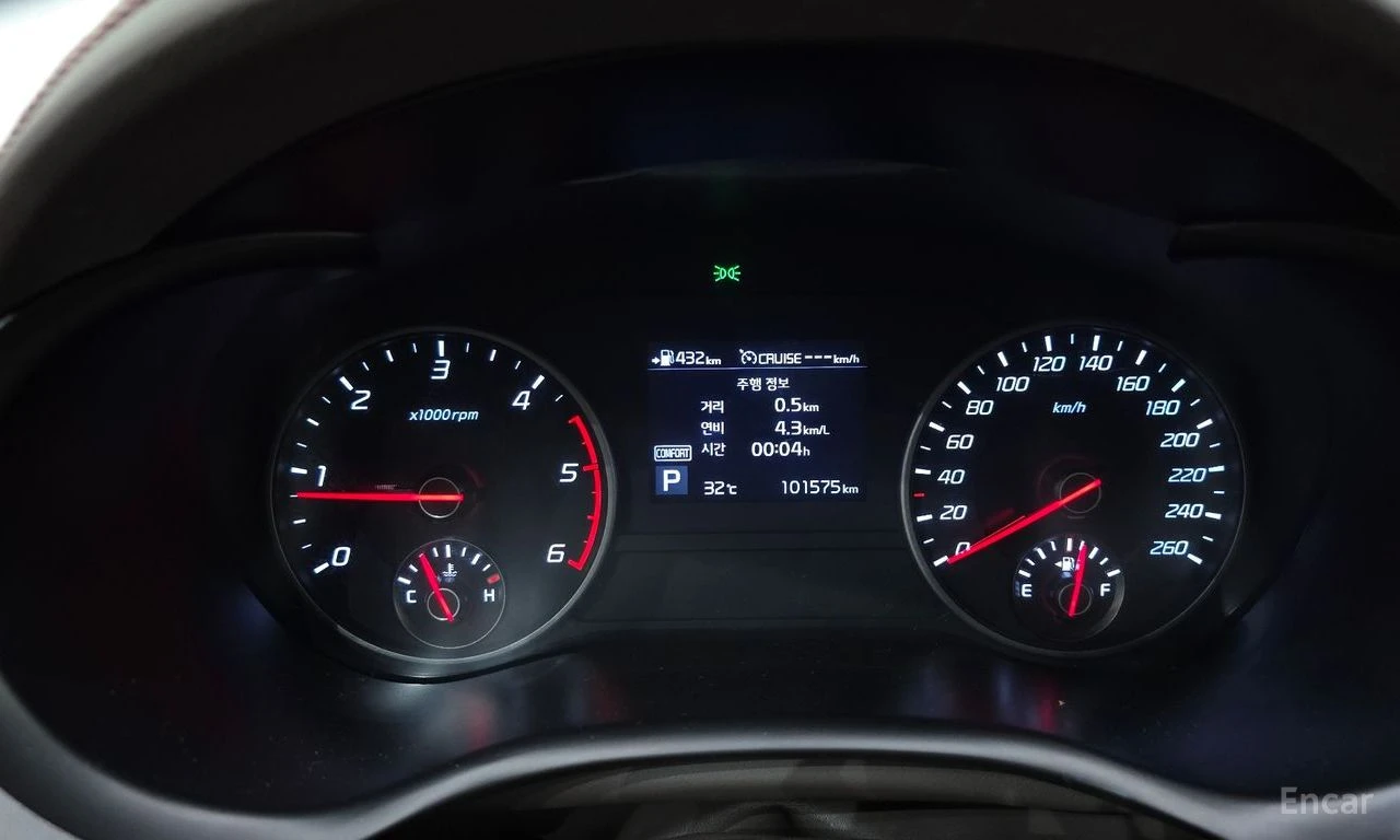 Kia Stinger 2.2* PLATINUM* ПОДГРЕВ* ОБДУХВАНЕ* ХЕДЪП* КАМЕРА* , снимка 13 - Автомобили и джипове - 56234284