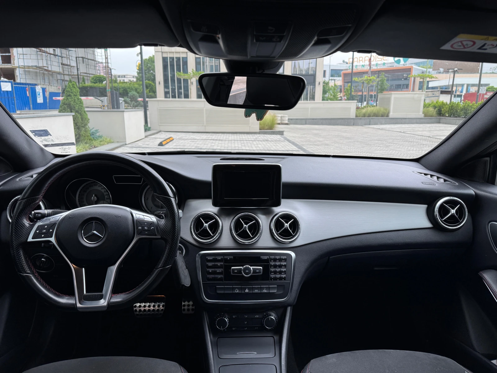 Mercedes-Benz CLA 200 AMG, снимка 15 - Автомобили и джипове - 56335673